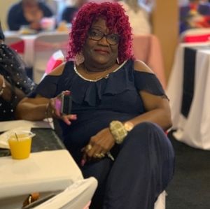 Meet your Posher, Delores